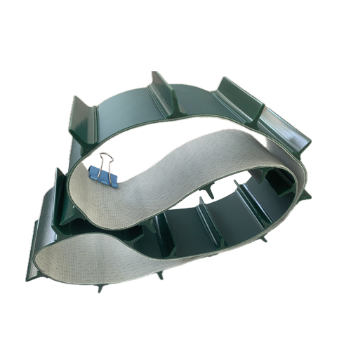 PVC Cleated Conveyor Belt — dark green baffle cleated belt loop