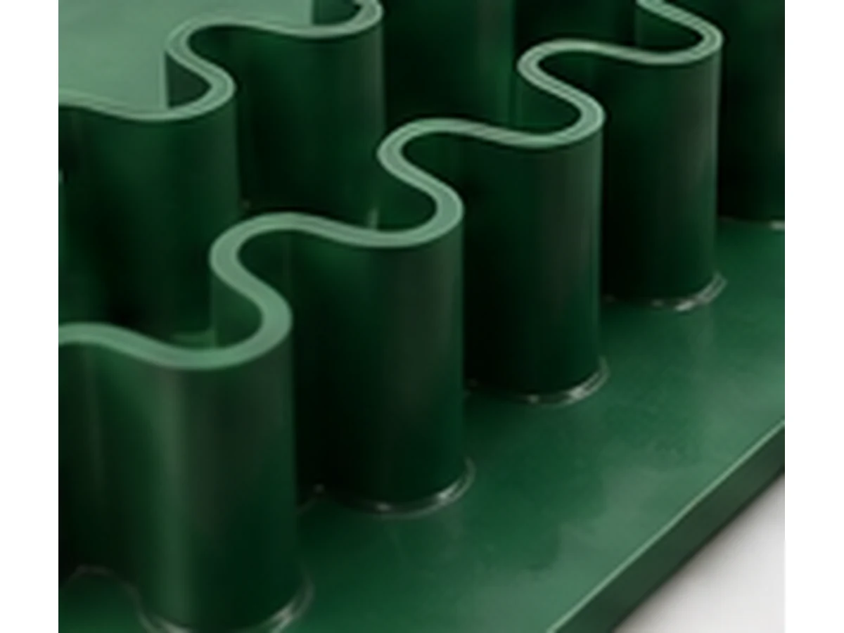 Sidewall Conveyor Belt corrugated sidewall close up